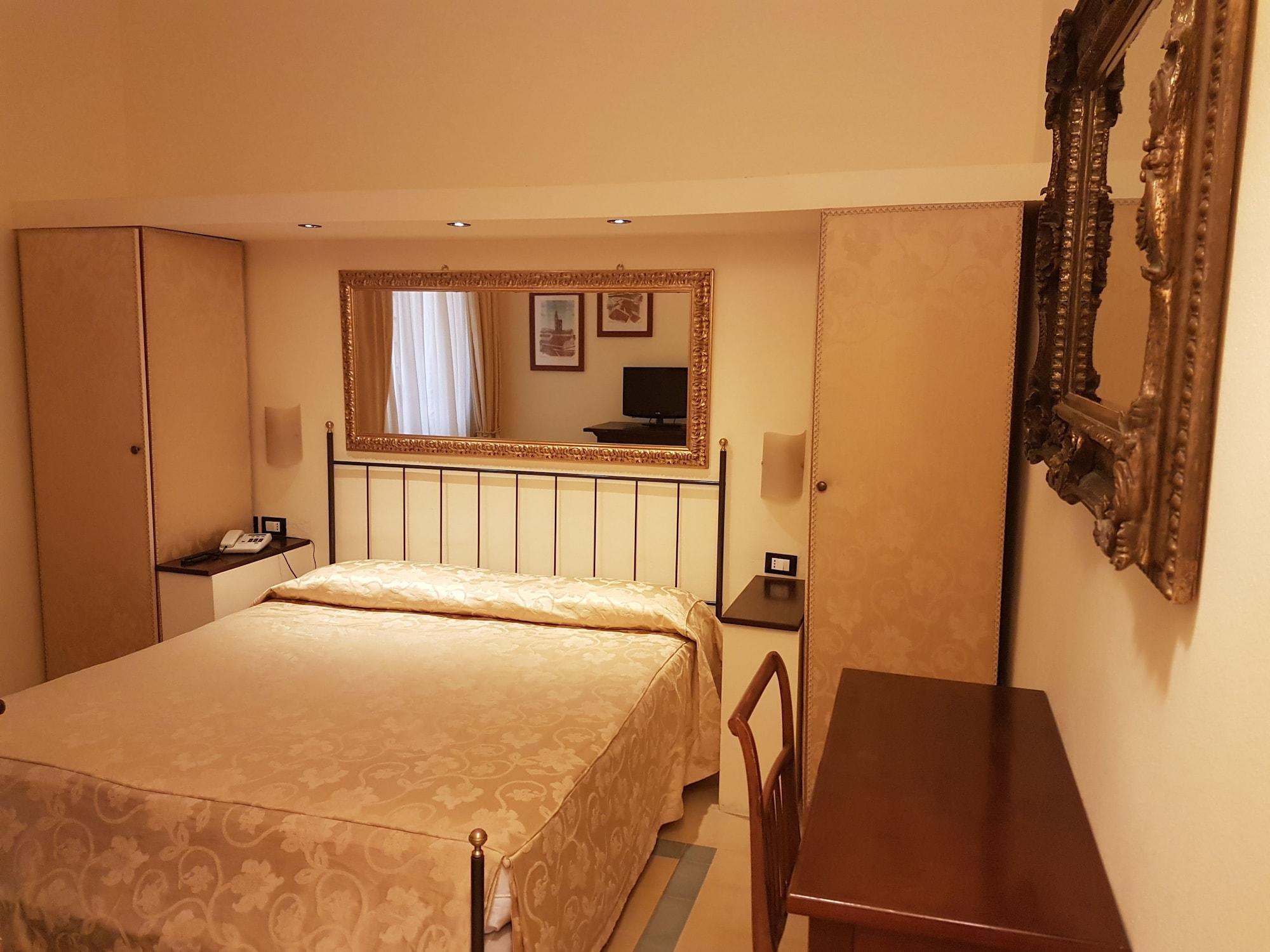 Sabolini Hotel 4*