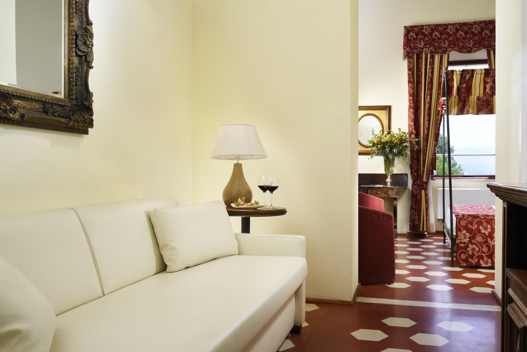 Hotel Sabolini Colle Val D'Elsa