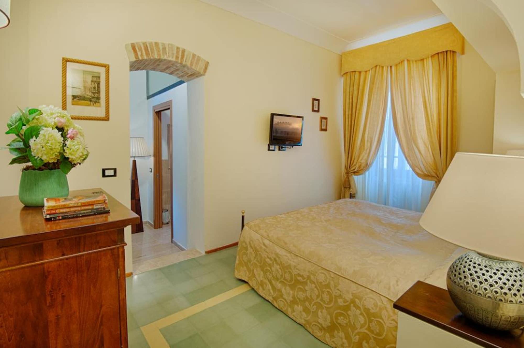 Sabolini Hotel 4*