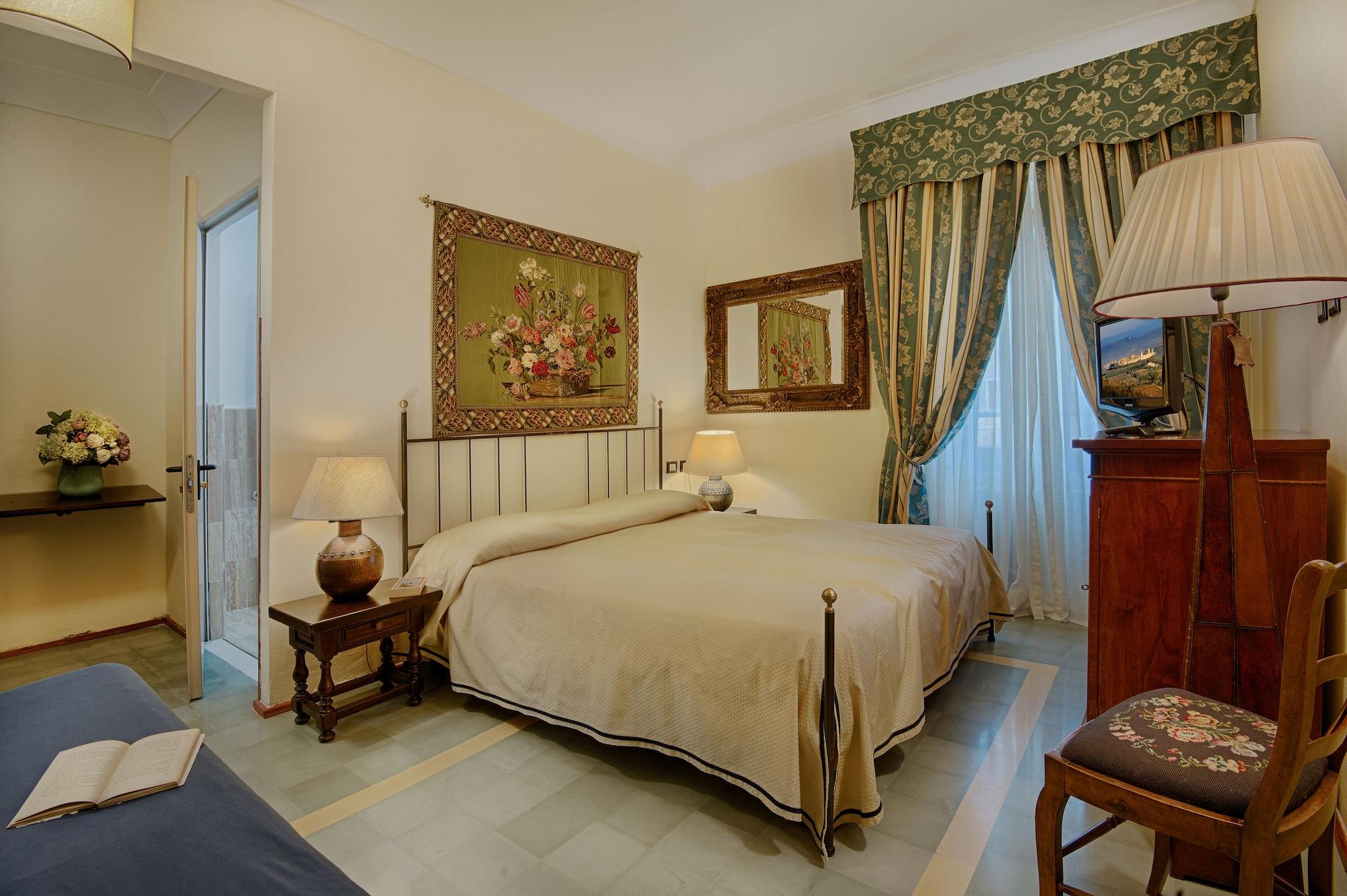 Hotel Sabolini